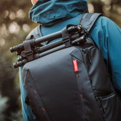 PGYTECH OneMo Backpack 25L & Shoulder Bag - DronePoint Canada -DJI Store 1576513821 IMG 1290935