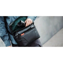 PGYTECH OneMo Shoulder Bag (Twilight Black) - DronePoint Canada -DJI Store 1578310212 IMG 1298668