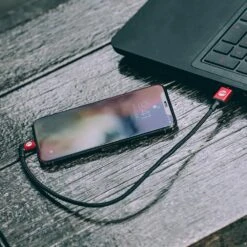 PGYTECH USB A - Lightning Cable 35cm - DronePoint Canada 9 PGYTECH USB A - Lightning Cable 35cm - DronePoint Canada -DJI Store 3 2000x cc208d5f ab69 4782 9156 b5fa171de733