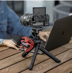 PGYTECH MANTISPOD 2.0（Classic Black） - DronePoint Canada -DJI Store Screenshot2024 02 08at10.07.52PM