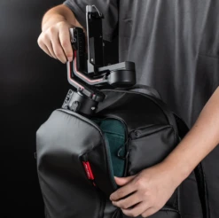 PGYTECH OneMo Backpack Lite 22L - DronePoint Canada -DJI Store Screenshot2024 07 17at9.54.07PM