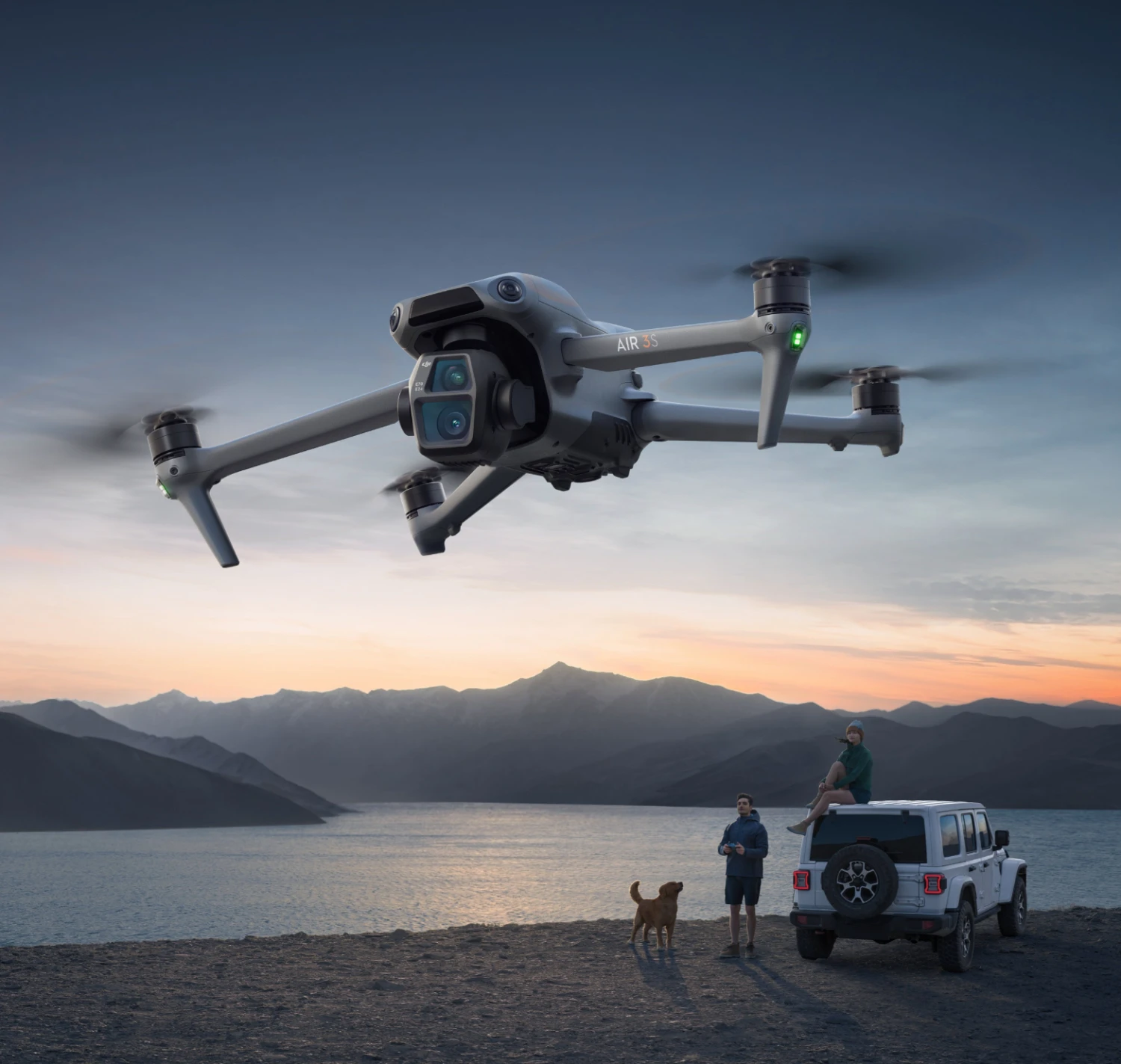 DJI Air 3S Fly More Combo (DJI RC 2) - DronePoint Canada 12 DJI Air 3S Fly More Combo (DJI RC 2) - DronePoint Canada - Image 10